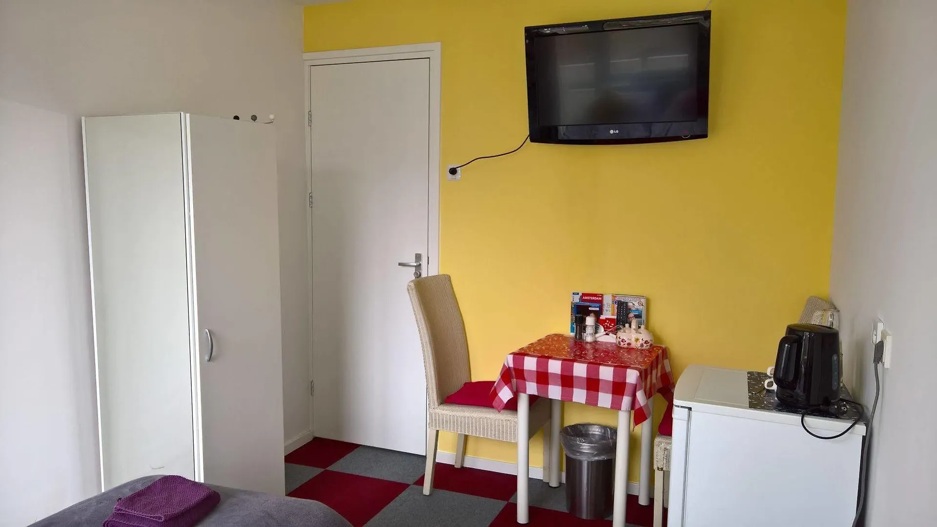 Bed And Breakfast Amsterdam Holy Dove